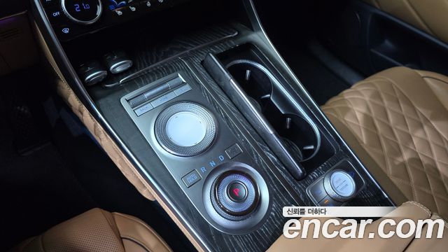 Genesis GV80 2021 — photo 12