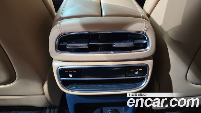 Genesis GV80 2021 — photo 27