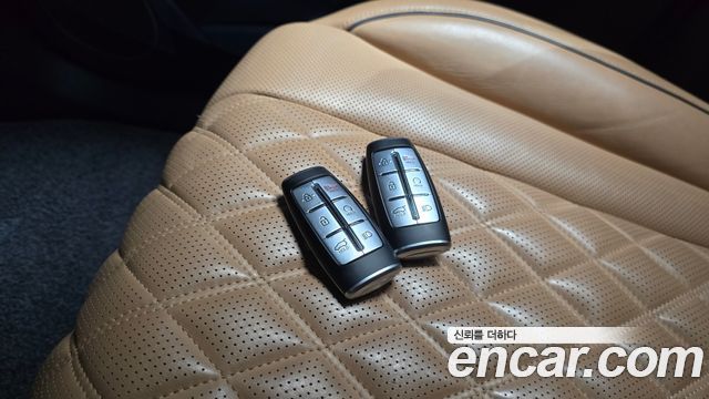 Genesis GV80 2021 — photo 30