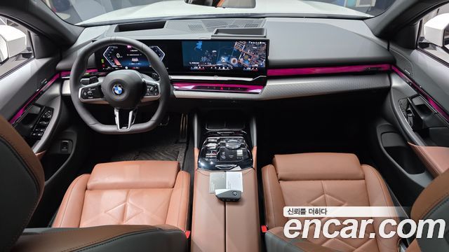 BMW 5-Series 2026 — photo 10