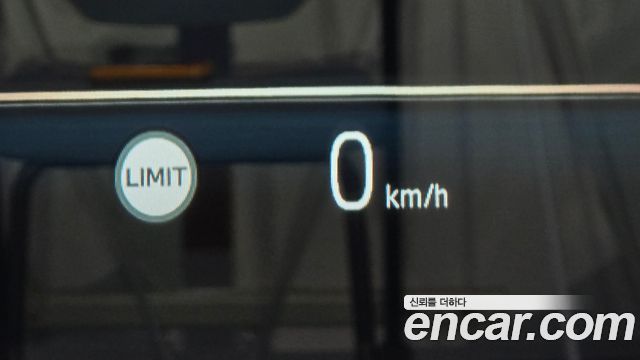 BMW 5-Series 2026 — photo 24