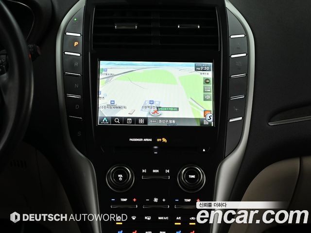 Lincoln MKC 2019 — photo 14