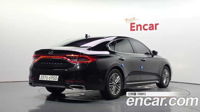 Hyundai Grandeur 2018 — photo 2