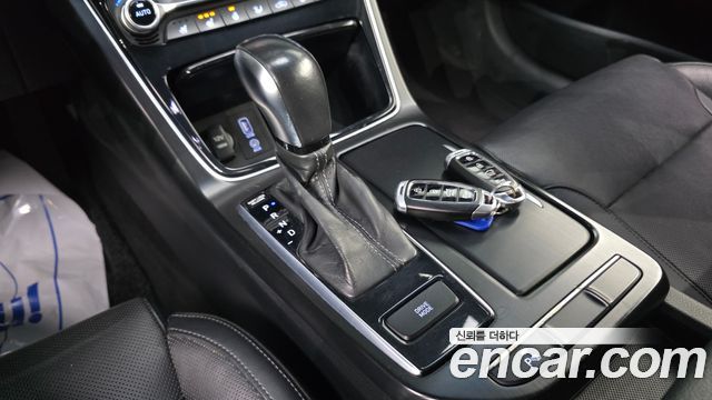 Hyundai Grandeur 2018 — photo 9