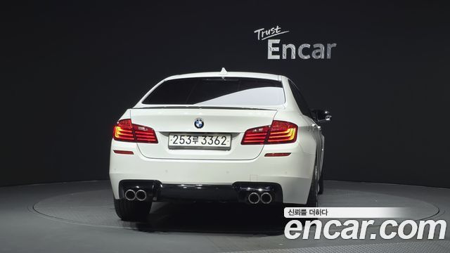 BMW 5-Series 2016 — photo 4