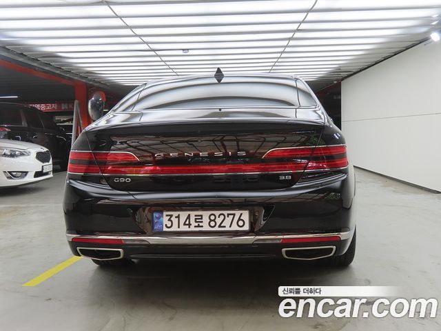 Genesis G90 2019 — photo 3
