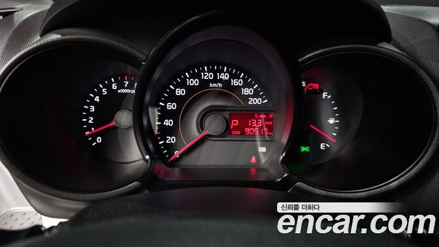 Kia RAY 2013 — photo 8