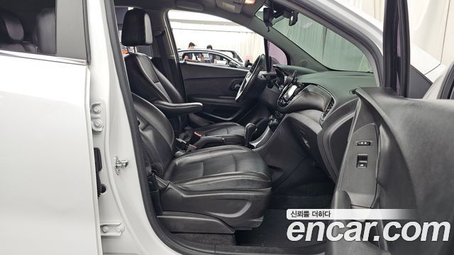 Chevrolet Korea Trax 2018 — photo 17