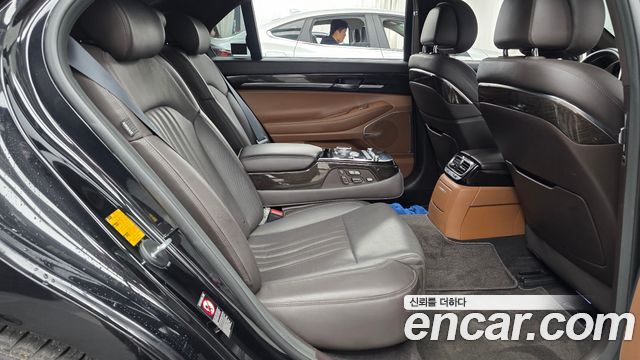 Genesis G90 2020 — photo 11
