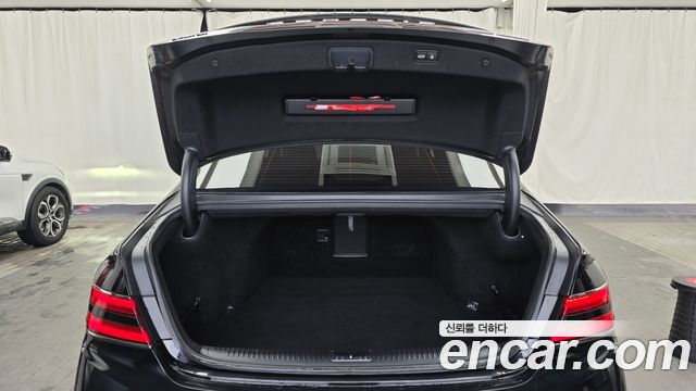 Genesis G90 2020 — photo 20