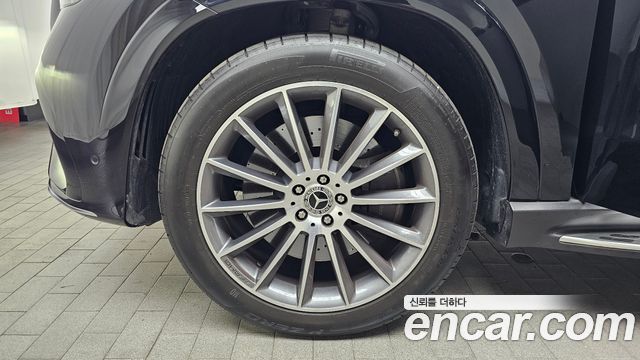 Mercedes-Benz GLE-Class 2025 — photo 5