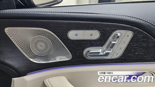 Mercedes-Benz GLE-Class 2025 — photo 29