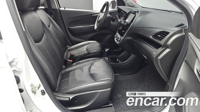 Chevrolet Korea Spark 2016 — photo 12