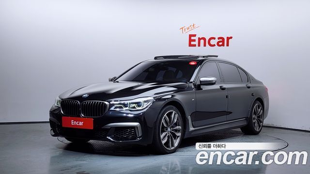 BMW 7-Series 2018 — photo 1
