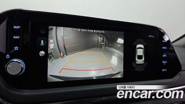 Hyundai Sonata 2022 — photo 15