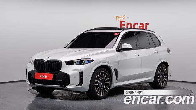 BMW X5 2026 — photo 1