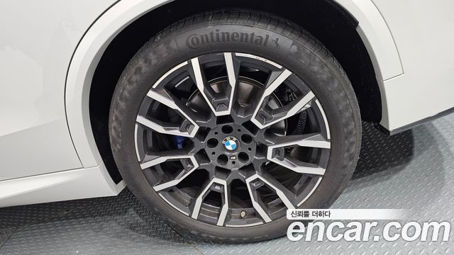 BMW X5 2026 — photo 7