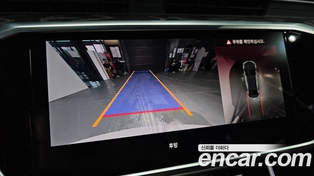 Audi A6 2021 — photo 15