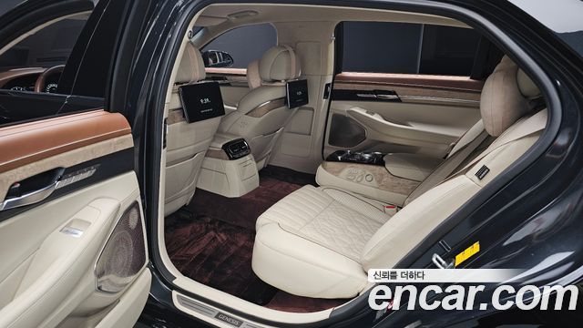 Genesis G90 2020 — photo 18