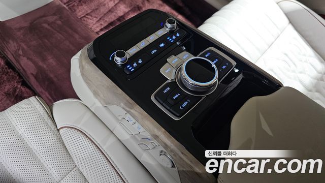 Genesis G90 2020 — photo 27