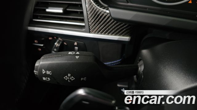 BMW 6-Series 2018 — photo 26