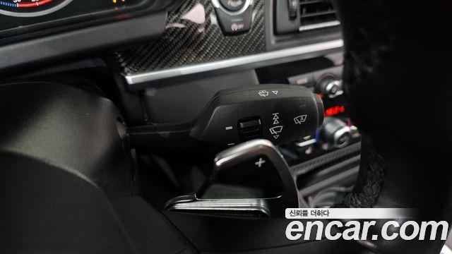 BMW 6-Series 2018 — photo 27