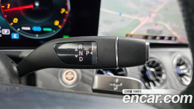 Mercedes-Benz CLS-Class 2023 — photo 9