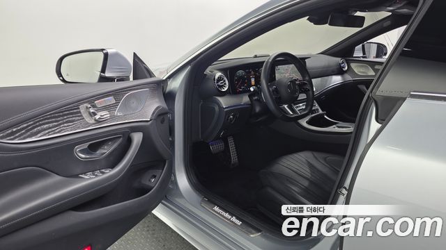 Mercedes-Benz CLS-Class 2023 — photo 10