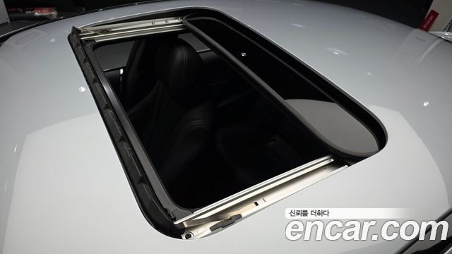 Mercedes-Benz CLS-Class 2023 — photo 19