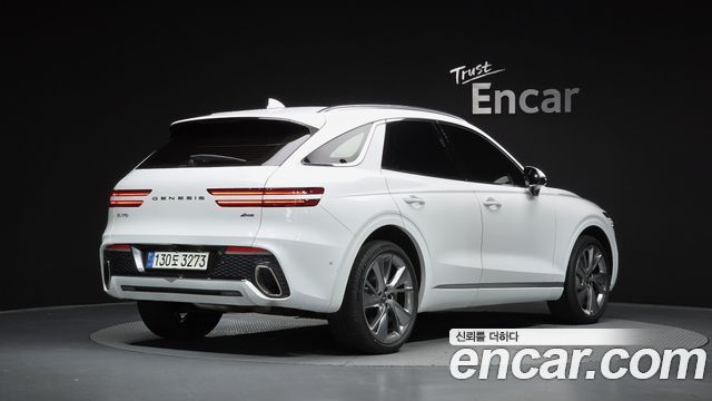 Genesis GV70 2021 — photo 2