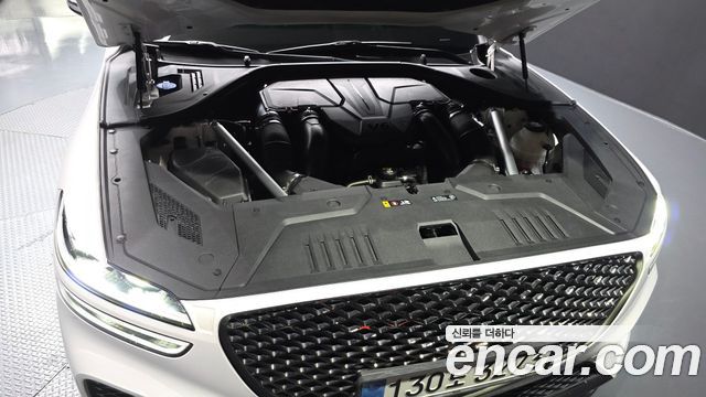 Genesis GV70 2021 — photo 6