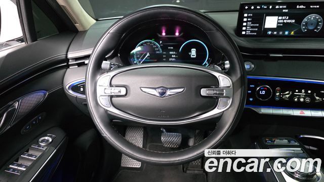 Genesis GV70 2021 — photo 19