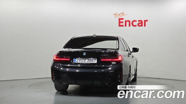BMW 3-Series 2024 — photo 4