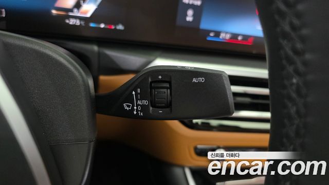 BMW 3-Series 2024 — photo 22