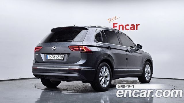 Volkswagen Tiguan 2020 — photo 2
