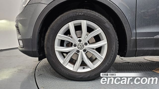 Volkswagen Tiguan 2020 — photo 5