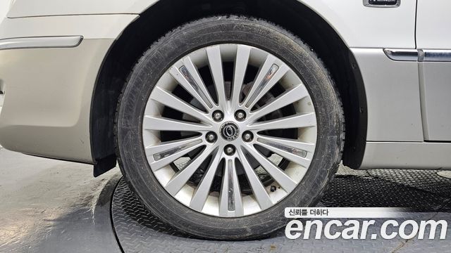 Kia OPIRUS 2010 — photo 5