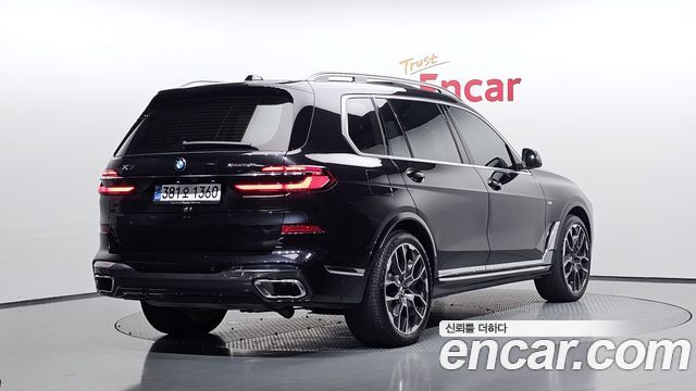 BMW X7 2024 — photo 2