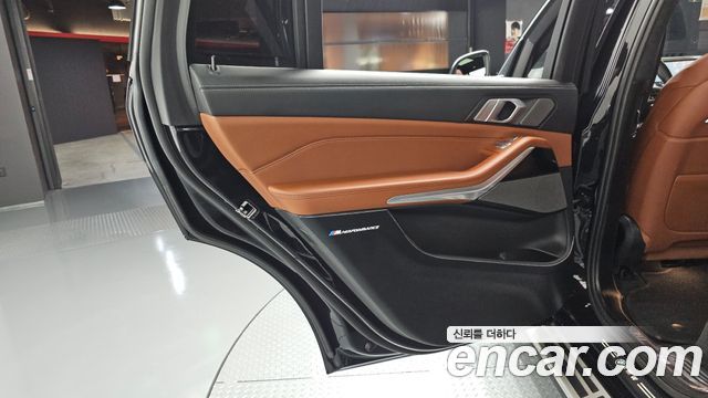 BMW X7 2024 — photo 15