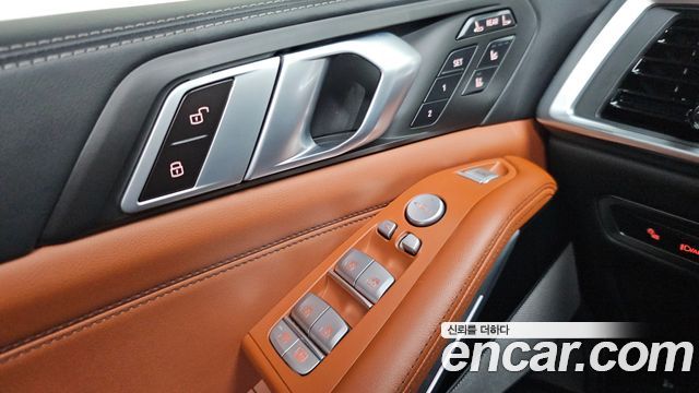 BMW X7 2024 — photo 34