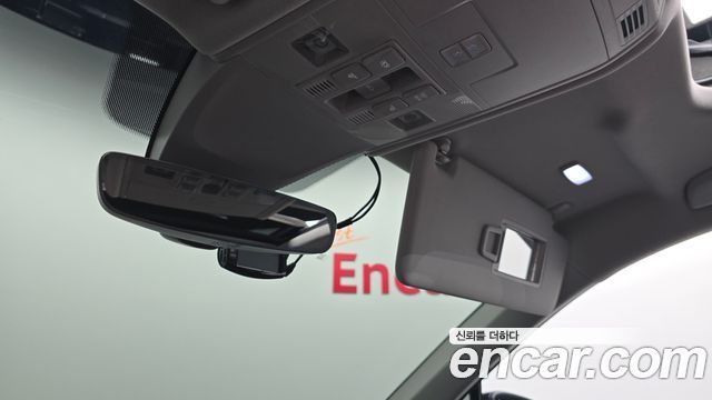 Volkswagen Tiguan 2020 — photo 28