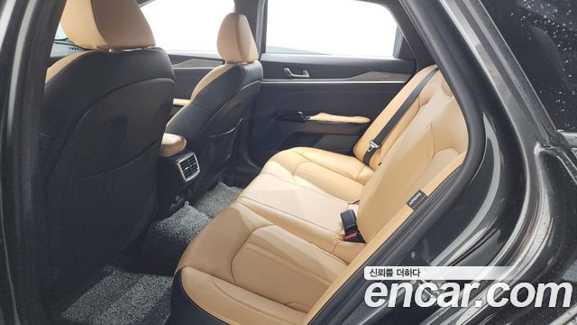 Kia K5 2020 — photo 25