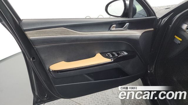 Kia K5 2020 — photo 14
