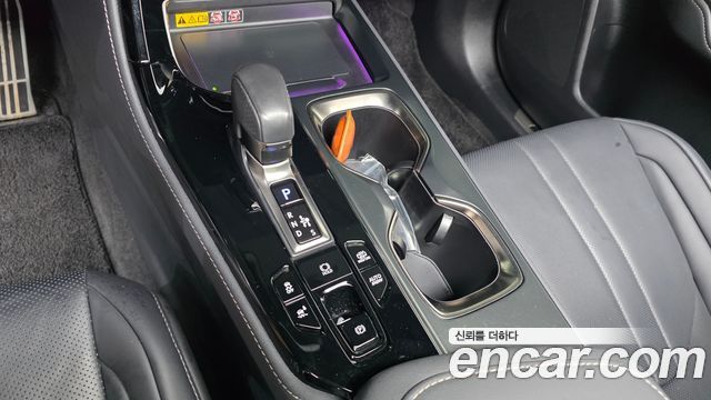 Lexus NX 2025 — photo 12