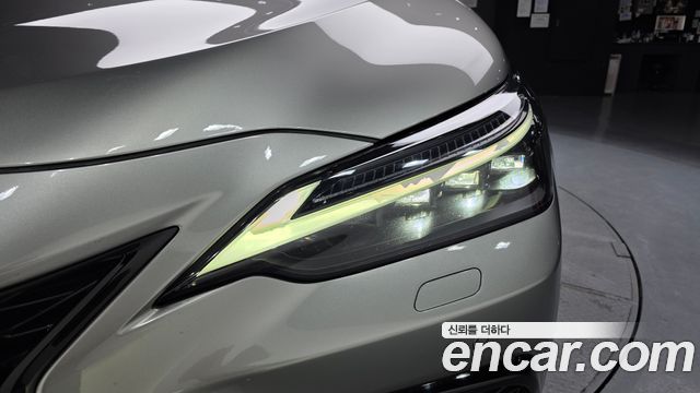 Lexus NX 2025 — photo 8