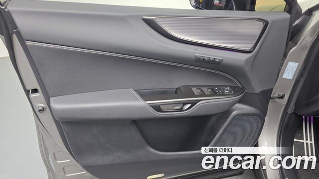Lexus NX 2025 — photo 14