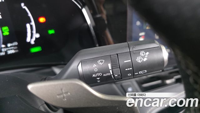 Lexus NX 2025 — photo 28