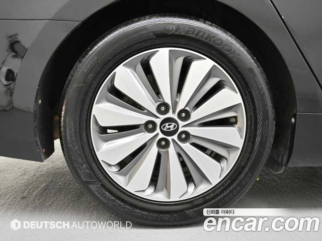 Hyundai Grandeur 2015 — photo 5