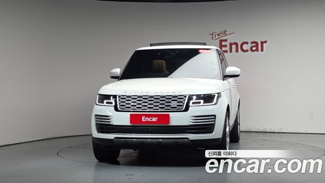 Land Rover Range Rover 2019 — photo 3