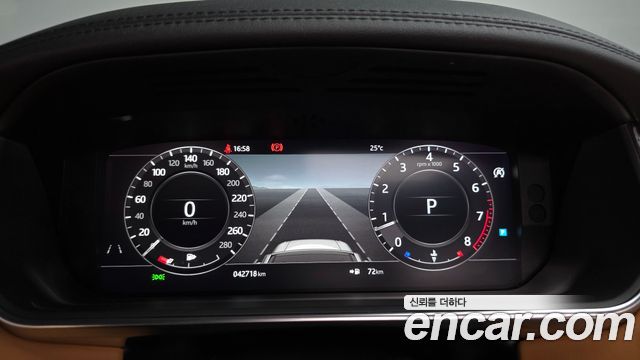 Land Rover Range Rover 2019 — photo 11